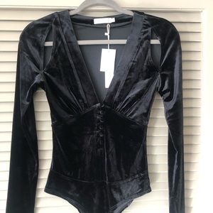 Makers of Dreams velour bodysuit NWT